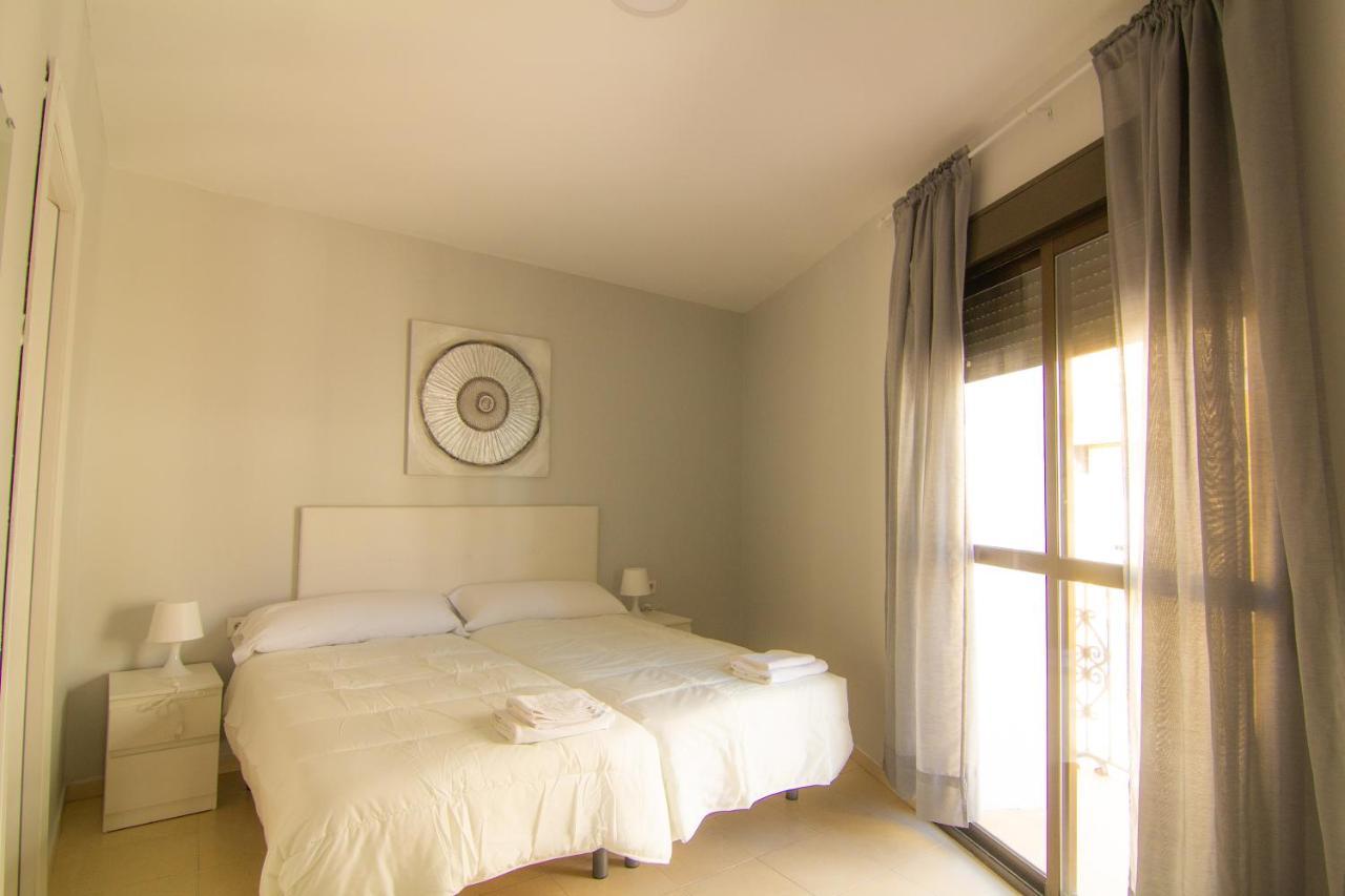 Apartamento Jerez เฮเรซ เด ลาฟรอนเตรา ภายนอก รูปภาพ
