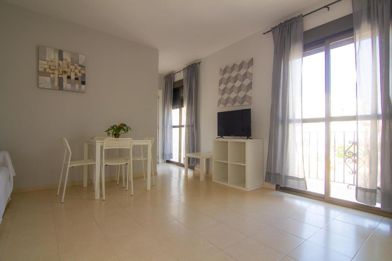 Apartamento Jerez เฮเรซ เด ลาฟรอนเตรา ภายนอก รูปภาพ